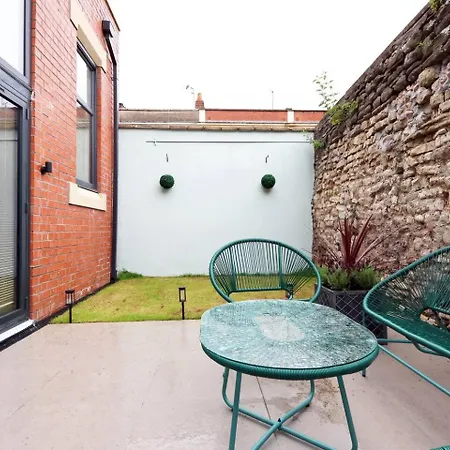 Bright And Modern 3br Flat For 8 Guests * Bristol