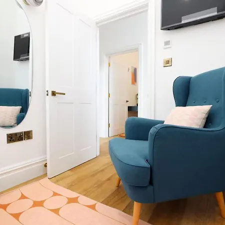 Bright And Modern 3br Flat For 8 Guests Apartment *