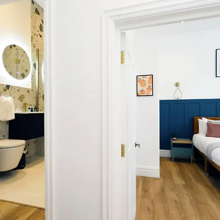 Bright And Modern 3br Flat For 8 Guests דירה בריסטול