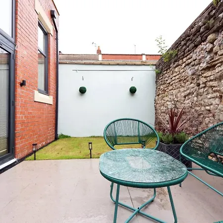 Bright And Modern 3br Flat For 8 Guests * Bristol